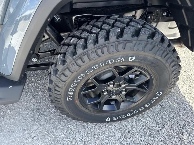 2025 Jeep Gladiator GLADIATOR HIGH TIDE 4X4