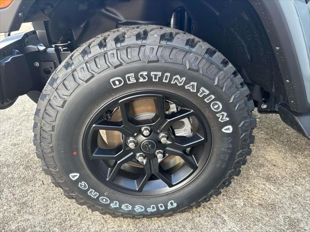 2025 Jeep Gladiator GLADIATOR HIGH TIDE 4X4 2025 Jeep Gladiator GLADIATOR HIGH TIDE 4X4