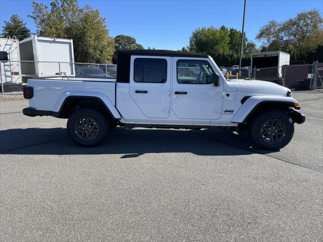 2025 Jeep Gladiator GLADIATOR SPORT S 4X4