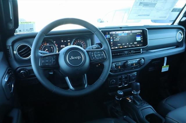 2025 Jeep Gladiator GLADIATOR HIGH TIDE 4X4