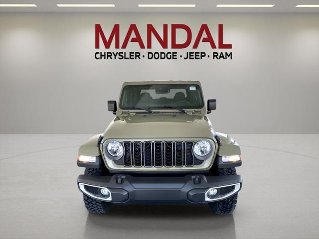 2025 Jeep Gladiator GLADIATOR HIGH TIDE 4X4