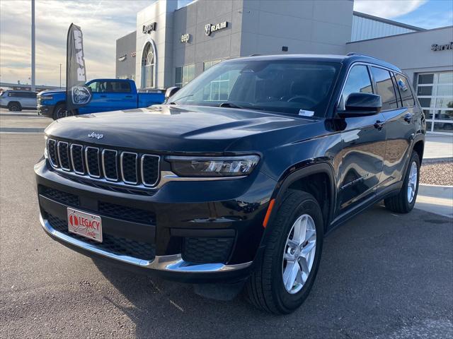 2023 Jeep Grand Cherokee L Laredo 4x4 2023 Jeep Grand Cherokee L Laredo 4x4