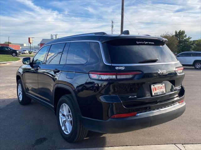 2023 Jeep Grand Cherokee L Laredo 4x4 2023 Jeep Grand Cherokee L Laredo 4x4