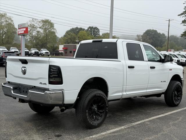 2022 RAM 2500 Tradesman Crew Cab 4x4 64 Box