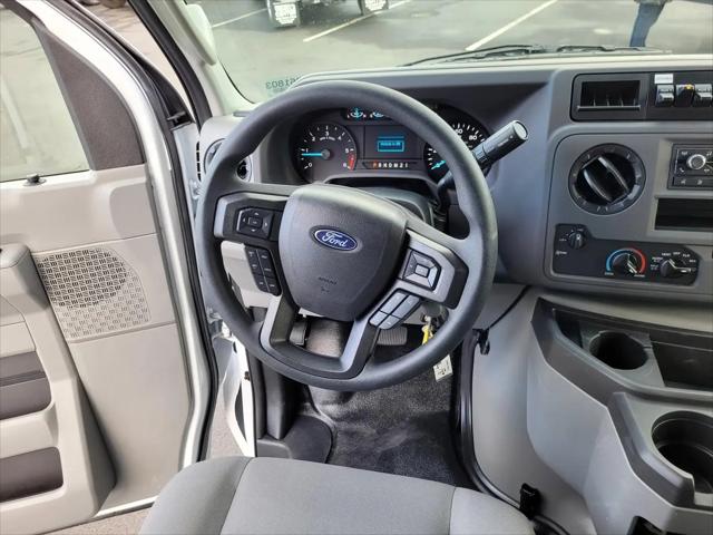 2025 Ford E-350 Cutaway E-Series Cutaway