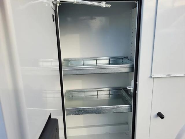 2025 Ford E-350 Cutaway E-Series Cutaway