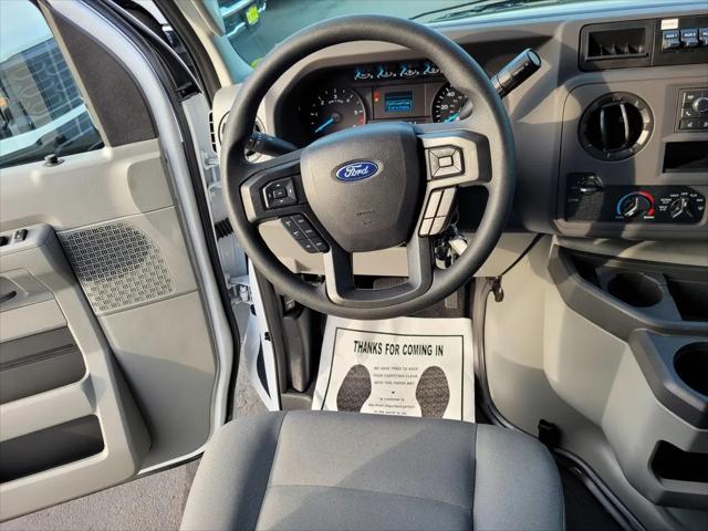 2025 Ford E-350 Cutaway E-Series Cutaway