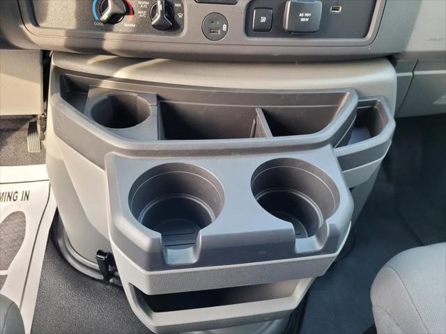 2025 Ford E-350 Cutaway E-Series Cutaway