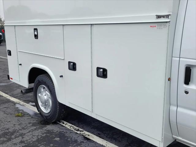 2025 Ford E-350 Cutaway E-Series Cutaway