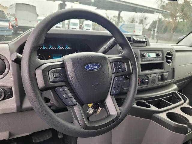 2025 Ford E-350 Cutaway E-Series Cutaway