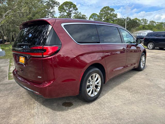 2023 Chrysler Pacifica Touring L AWD
