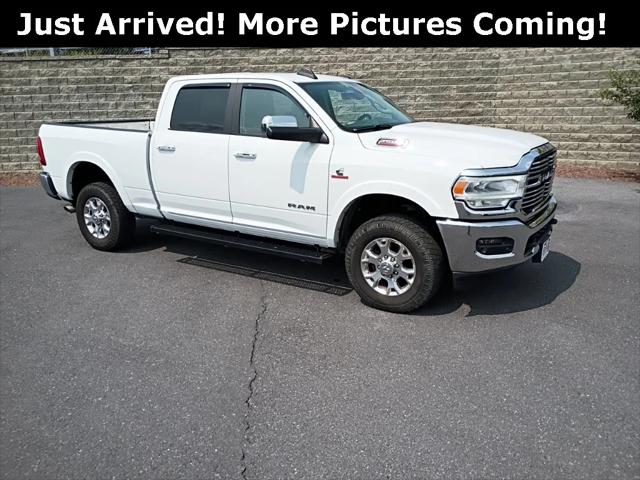2020 RAM 2500 Laramie Crew Cab 4X4 64 Box