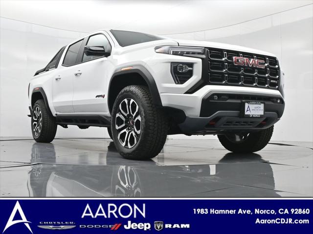 2025 GMC Canyon 4WD AT4
