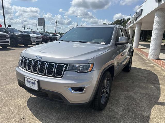 2018 Jeep Grand Cherokee Laredo E 4x2 2018 Jeep Grand Cherokee Laredo E 4x2