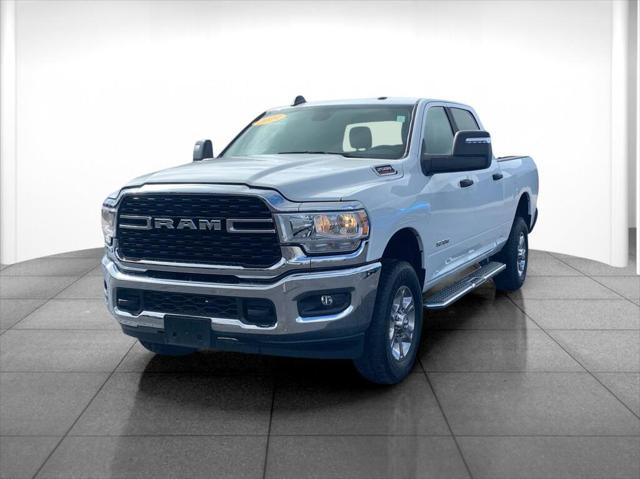 2024 RAM 2500 Big Horn Crew Cab 4x4 64 Box 2024 RAM 2500 Big Horn Crew Cab 4x4 64 Box