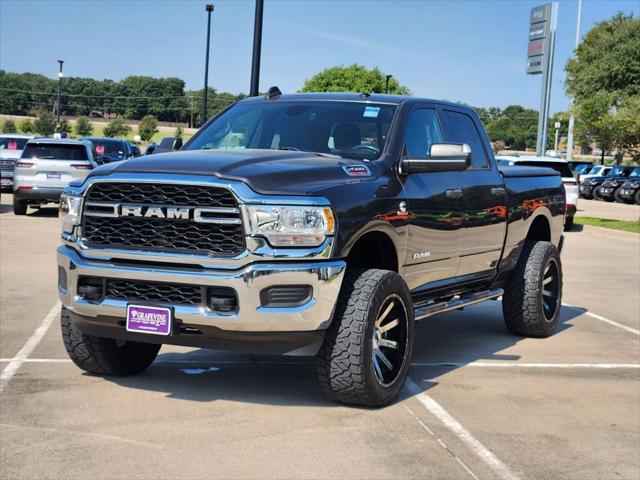 2022 RAM 2500 Tradesman Crew Cab 4x4 64 Box