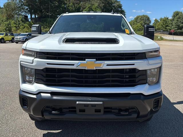 2024 Chevrolet Silverado 2500HD 4WD Double Cab Standard Bed Custom