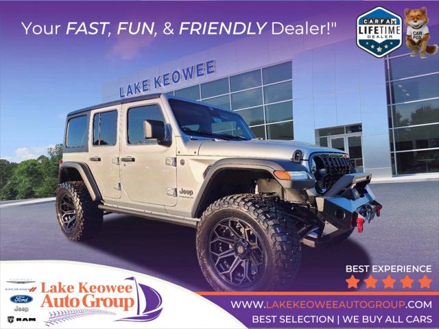 2024 Jeep Wrangler 4-Door Willys 4x4