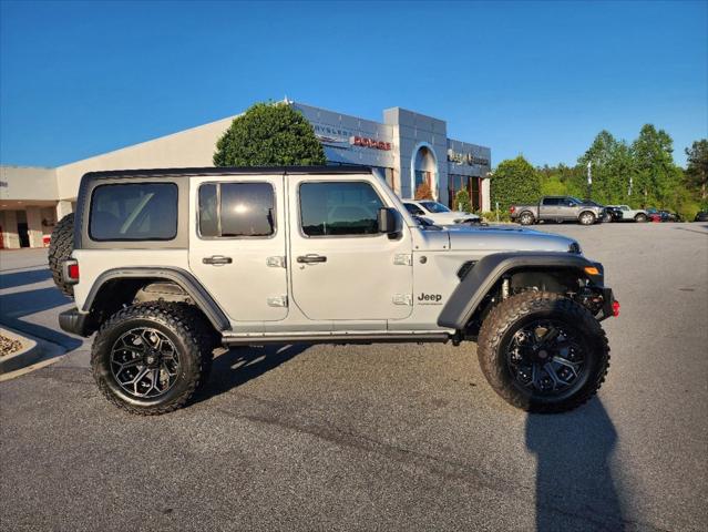 2024 Jeep Wrangler 4-Door Willys 4x4