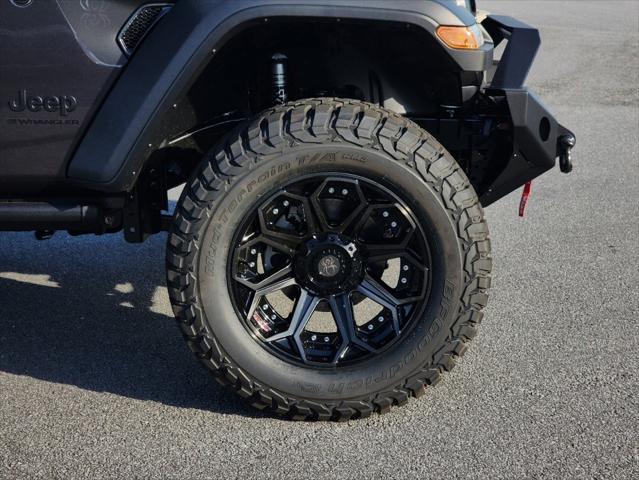 2024 Jeep Wrangler 4-Door Willys 4x4
