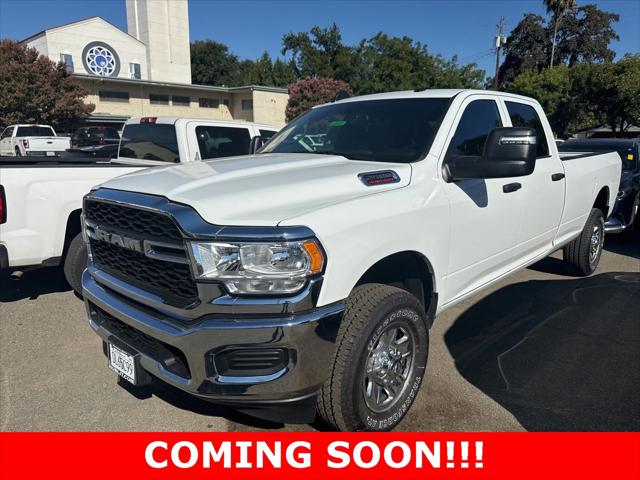 2024 RAM 2500 Tradesman Crew Cab 4x4 8 Box