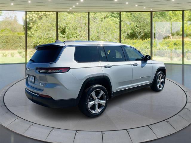 2022 Jeep Grand Cherokee L Limited 4x4 2022 Jeep Grand Cherokee L Limited 4x4