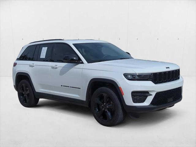 2023 Jeep Grand Cherokee Altitude 4x4