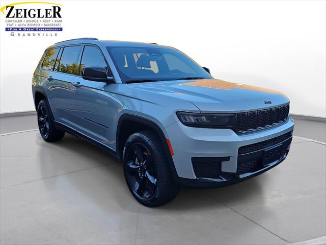 2023 Jeep Grand Cherokee L Altitude 4x4