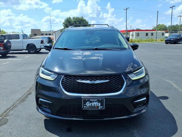 2022 Chrysler Pacifica Touring L 2022 Chrysler Pacifica Touring L