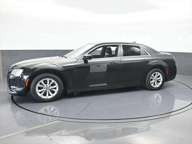 2020 Chrysler 300 Touring