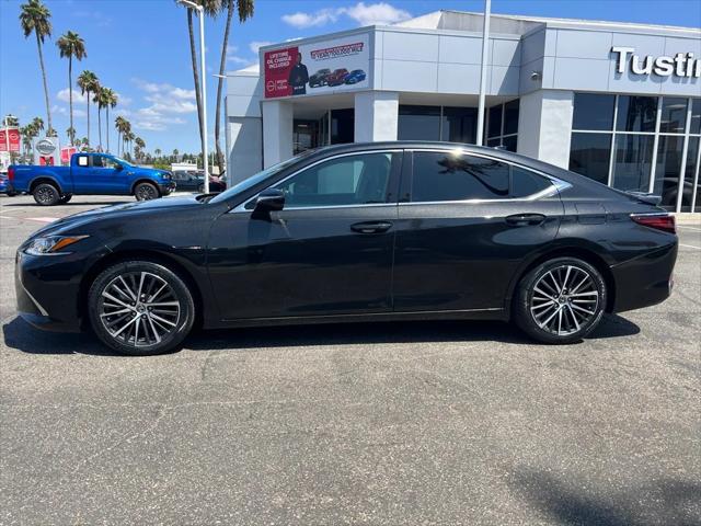 2024 Lexus ES 300h 300h