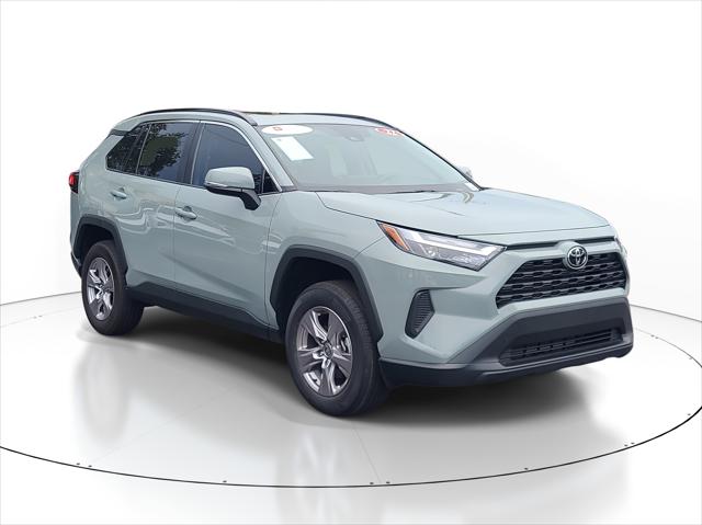 2022 Toyota RAV4 XLE