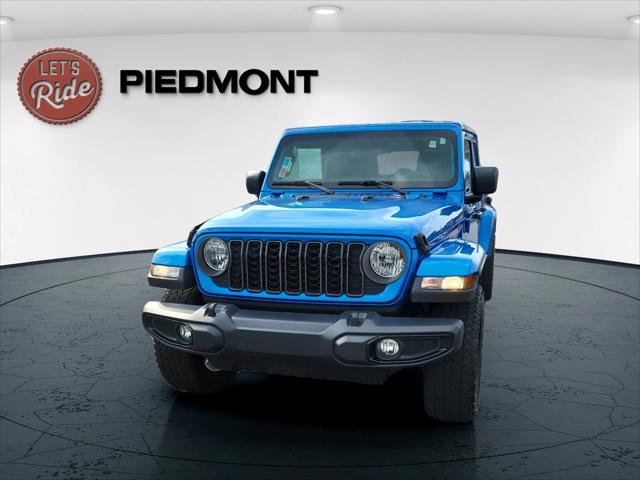 2024 Jeep Gladiator Nighthawk 2024 Jeep Gladiator Nighthawk