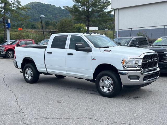2024 RAM 2500 Tradesman Crew Cab 4x4 64 Box 2024 RAM 2500 Tradesman Crew Cab 4x4 64 Box