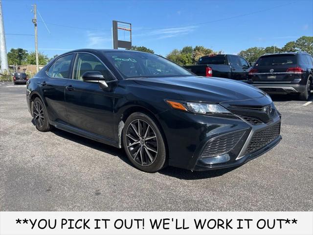 2023 Toyota Camry SE
