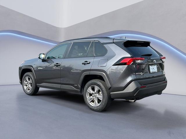 2022 Toyota RAV4 Hybrid XLE