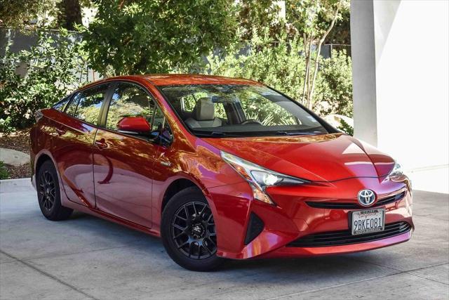 2016 Toyota Prius Three