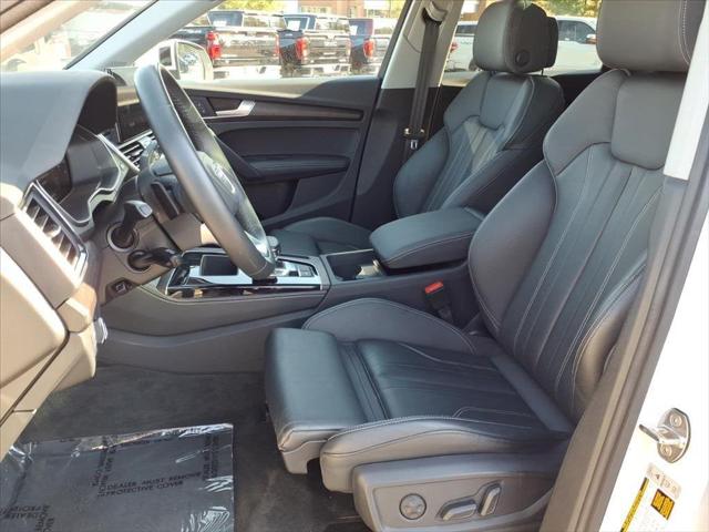 2024 Audi Q5 Premium Plus 45 TFSI S line quattro 2024 Audi Q5 Premium Plus 45 TFSI S line quattro