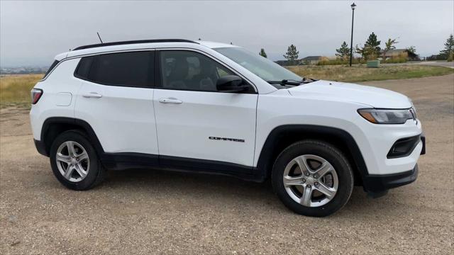 2024 Jeep Compass Latitude 4x4 2024 Jeep Compass Latitude 4x4