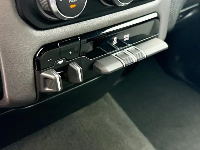2023 Ram 1500 Big Horn Crew Cab 4x4 57 Box