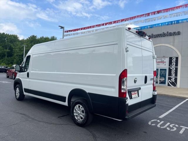 2024 RAM ProMaster 3500 Cargo Van SLT High Roof 159 WB EXT