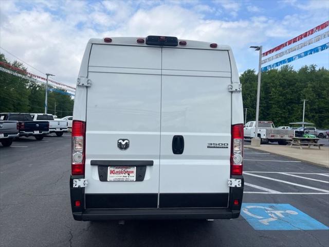 2024 RAM ProMaster 3500 Cargo Van SLT High Roof 159 WB EXT