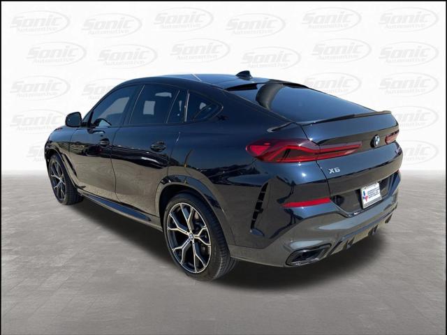 2021 BMW X6 M50i