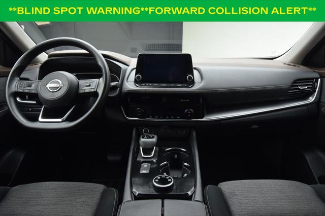 2022 Nissan Rogue SV 2022 Nissan Rogue SV