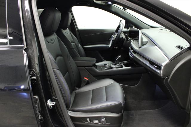 2025 Cadillac XT4 Sport
