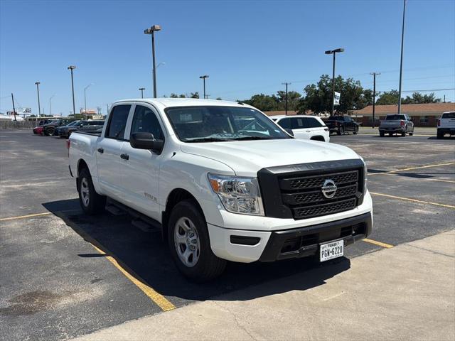 2021 Nissan TITAN Crew Cab S 4x4