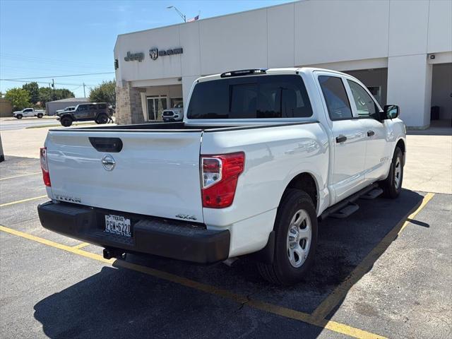 2021 Nissan TITAN Crew Cab S 4x4