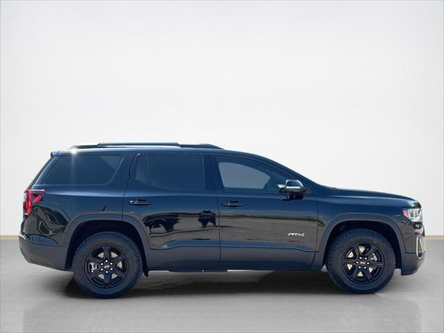 2023 GMC Acadia AWD AT4