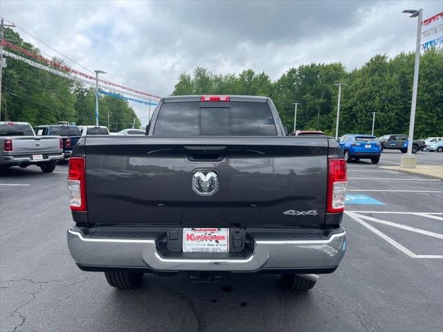 2024 RAM 2500 Tradesman Crew Cab 4x4 64 Box 2024 RAM 2500 Tradesman Crew Cab 4x4 64 Box
