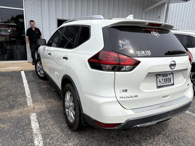 2018 Nissan Rogue SV
